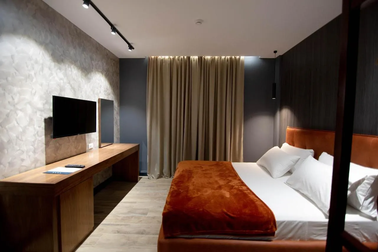 Mergan Hotel Korce 0*,  Albania