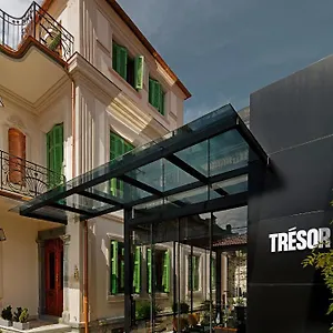 4* Hotel Tresor Art Boutique